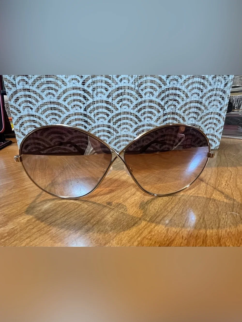 Tom Ford Rania-02 TF564 28Z Oversized Round Sunglasses – Made in Italy MSRP$495